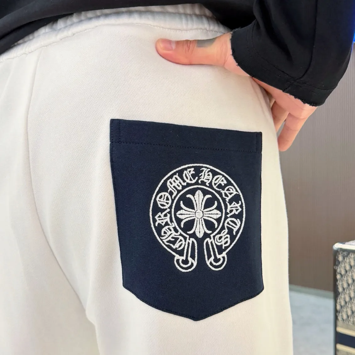 【 】 2026 ， ，Original ， ， ， 🪡 logo， ， ， ， Sizes：M-3XL